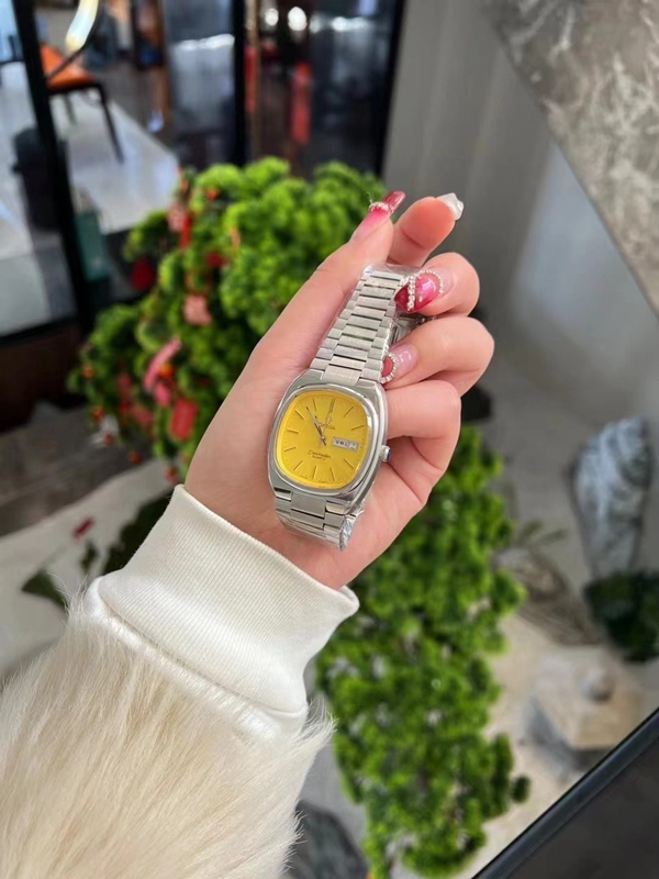 オメガ時計細部ディテール